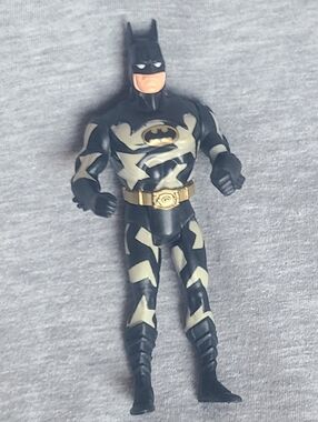 BATMAN RETURNS AIR ATTACK DC Comics Kenner 5" Action Figure 1990 CAMOUFLAGE  VTG